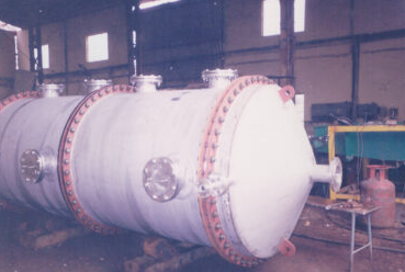 Distillation columns manufacturers